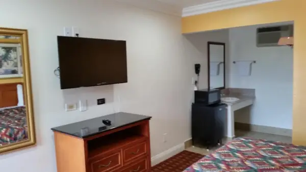 Kona Inn Motel Anaheim 4
